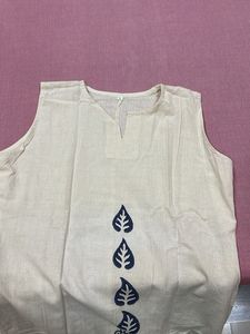 Stylish Kurta Set with Ikat Print Shrug