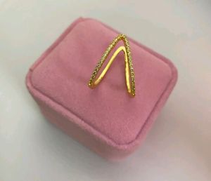 V Adjustable Ring