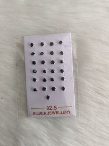 92.5 Silver Nosepin Nd Earings (1 Paired)
