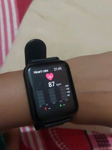Boat Smartwatch Plus Fitness Gadget