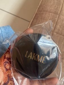Lakme Unreal Dual Cover Powder