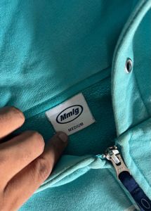 Mint Green Graphic Zip-Up Hoodie – Trendy Streetwe
