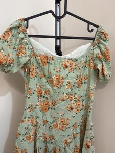 Floral Puff Sleeve Sweetheart Dress