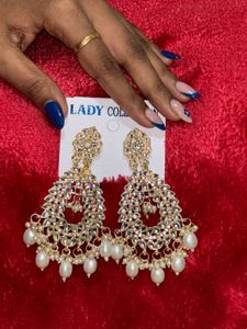 Elegant Pearl &amp; Kundan Dangle Earrings