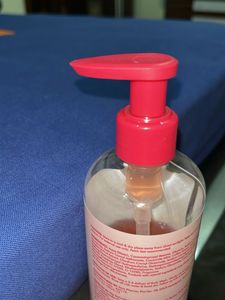 mCaffeine Raspberry Rush Body Wash