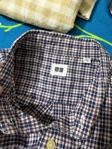 Uniqlo Men's Checked Button-Up Shirt