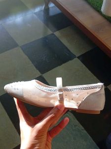 Sparkling Ballet Flats with Bow