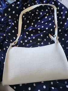 Beautiful Hand Bag For Girls