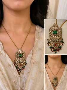 Traditional Kundan Pendant with Green Stone & Pear
