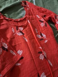 Red Floral Print Kurta Set with Dupatta🥀