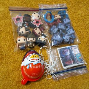 Kinder Joy Stranger Things Edition – 17 Figure