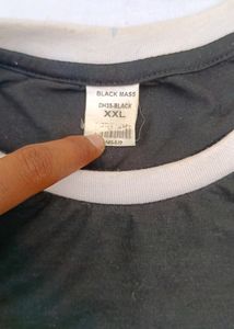 Black full hand t-shirt