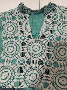 Pakistani lown croshiya works suit