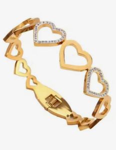 GOLD PLATED HEART BRACELET