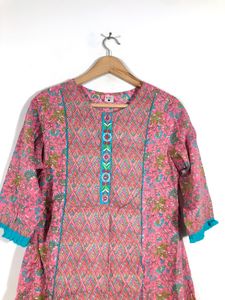 Pink Printed A-Line Kurta(Women’s)