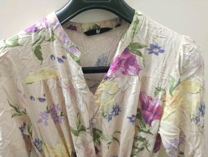 Elegant Floral Tiered Maxi Dress