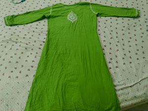 Green Embroidered Chikankari Kurta