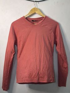Women's Coral V-Neck Long Sleeve Top