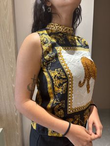 Chic Sleeveless Leopard Print Top
