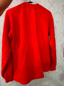 🎀Red Round Neck Sweat Shirt 🎀