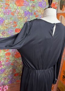 3 for 999 Elegant Black Long Sleeve Midi Dress