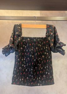 Harpa Floral Print Smocked Top (S)