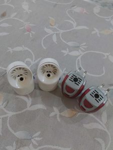 Mosquito Repellent Plug-ins (Set of 4) Empty