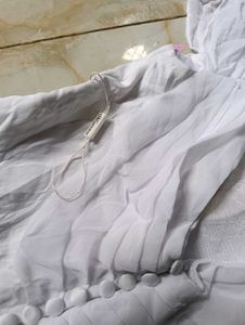Elegant White Gown for Special Occasions