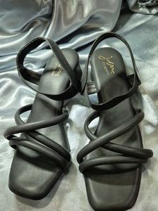 Stylish Black Strappy Sandals