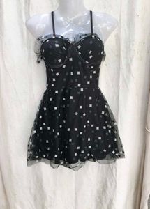 27158. Cute Black &amp; White Polka Dot romper
