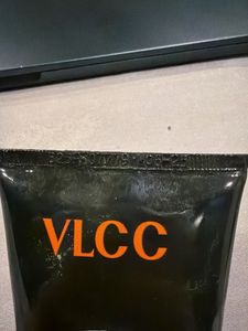 VLCC Charcoal Peel-Off Mask