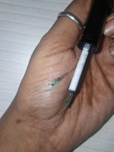 Renee Holographic Liquid Eyeliner