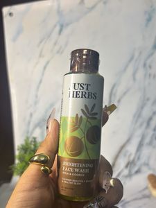 Just Herbs Brightening Face Wash