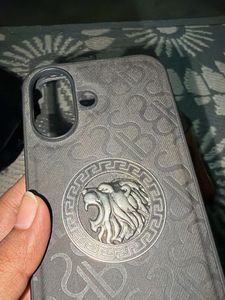 Stylish Lion Emblem iPhone 16 Case