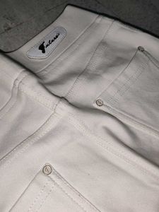 Classic White Skinny Fit Pants