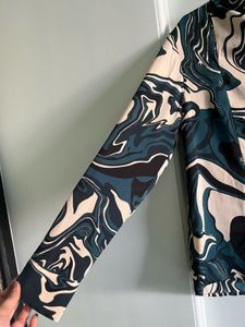 Stylish Marble Print Long Sleeve Top