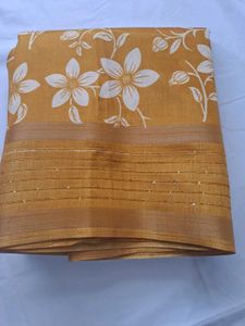 New Elegant Floral Printed Saree wit