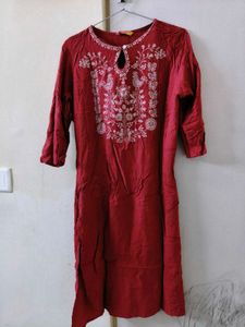 Embroidered Maroon Kurta