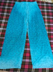 combo offer - red shorts with blue kapri