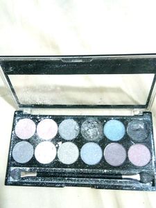 eyeshadow palette-starry night