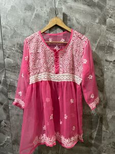 Elegant Pink Chikankari Kurta