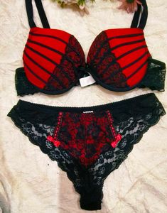 very sexy lace bra with beautiful thong👍