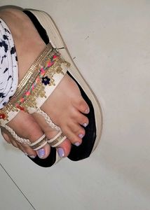 Used Sandles