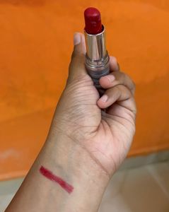 Lakme Peach Satin Lipstick
