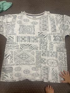 Men's Unique Split Design T-Shirt