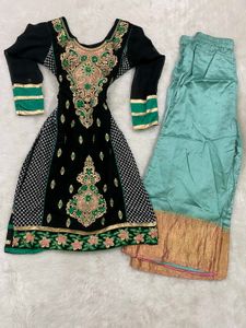 Elegant Black &amp; Teal Kurta Set