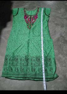 Embroidered Kurti Neckline