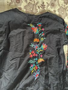 Embroidered Top &amp; Daisy organza Skirt Set