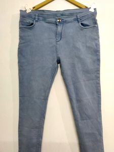 Nifty Jeans For Woman