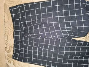 Black & White Grid Print Pants